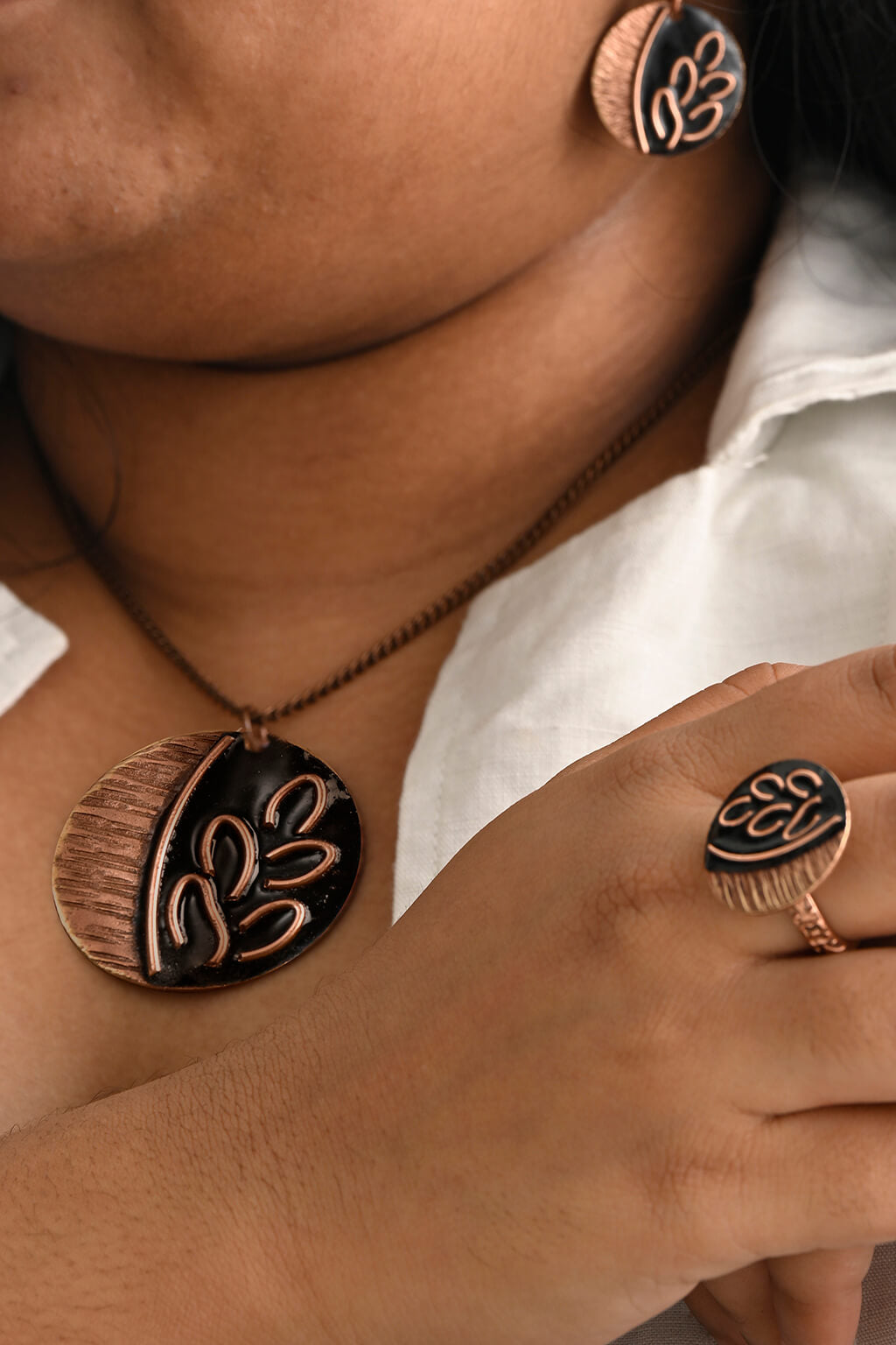 Hand Crafted Copper Enamel - Leaflet Coal Ring