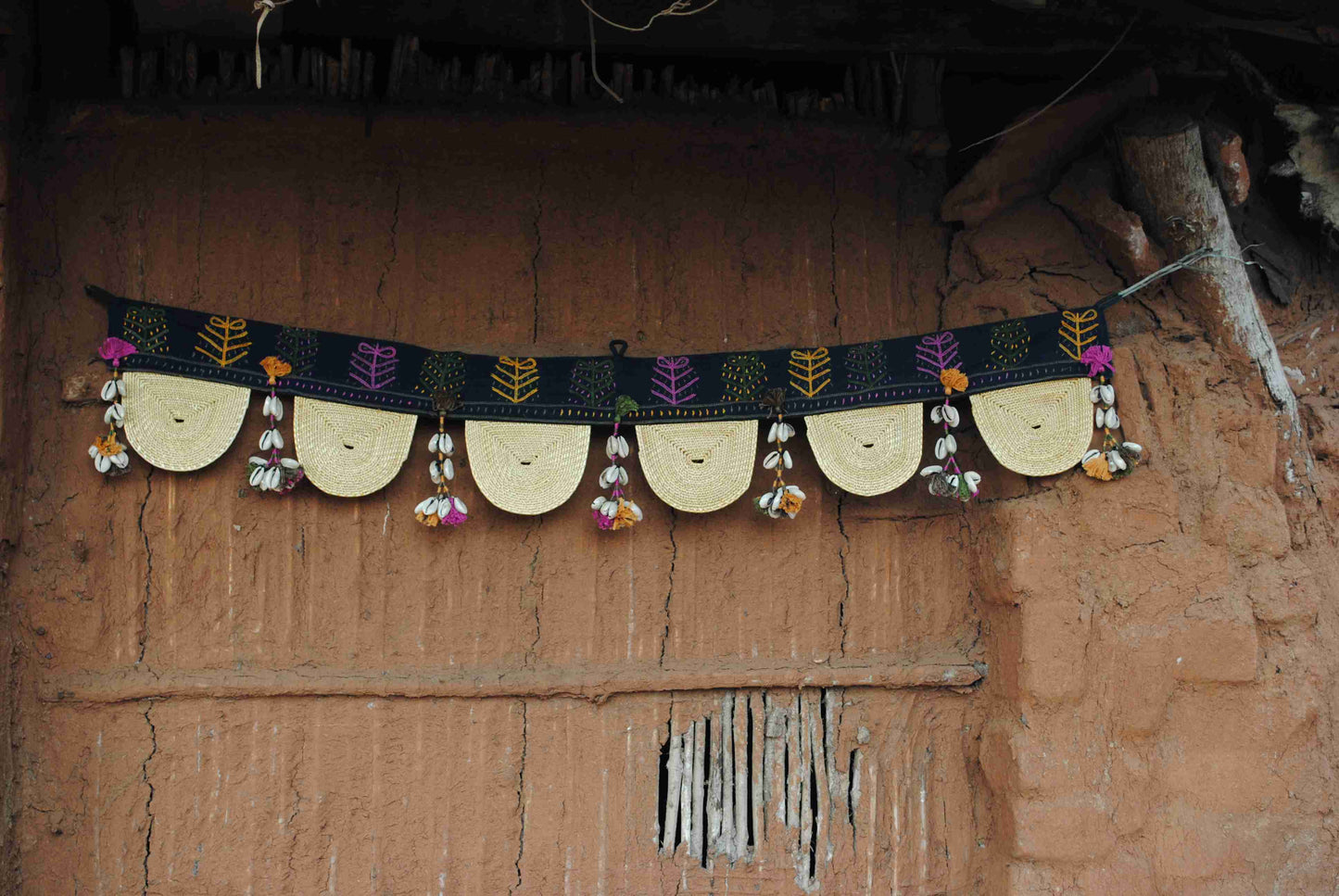 Ekibeki Banjara Golden Grass Toran (Blue)