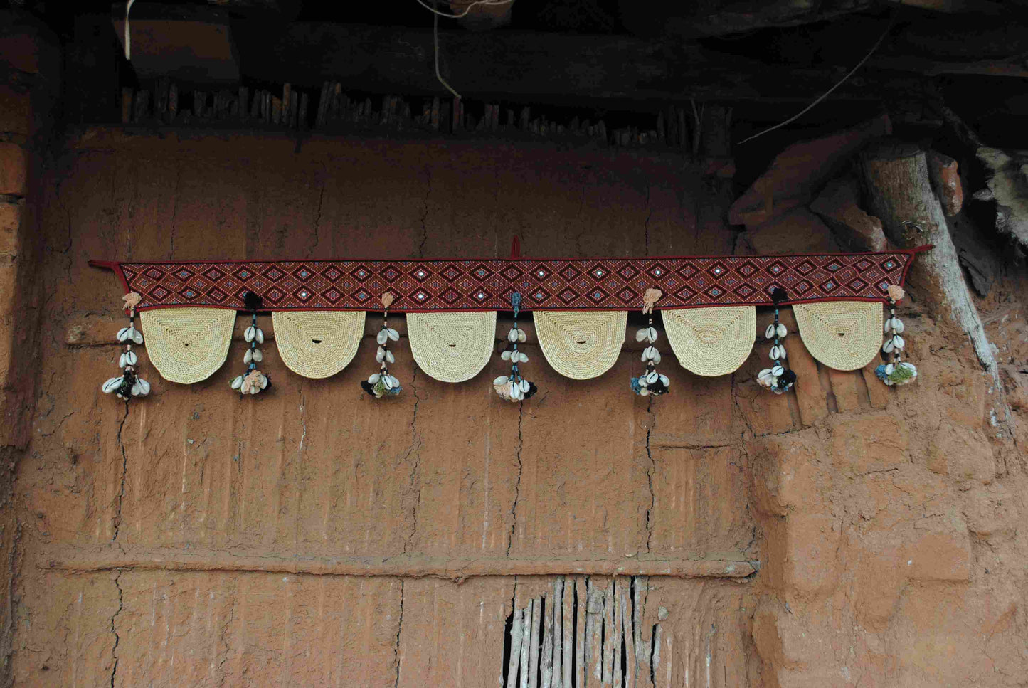 Ekibeki Banjara Golden Grass Toran (Red)