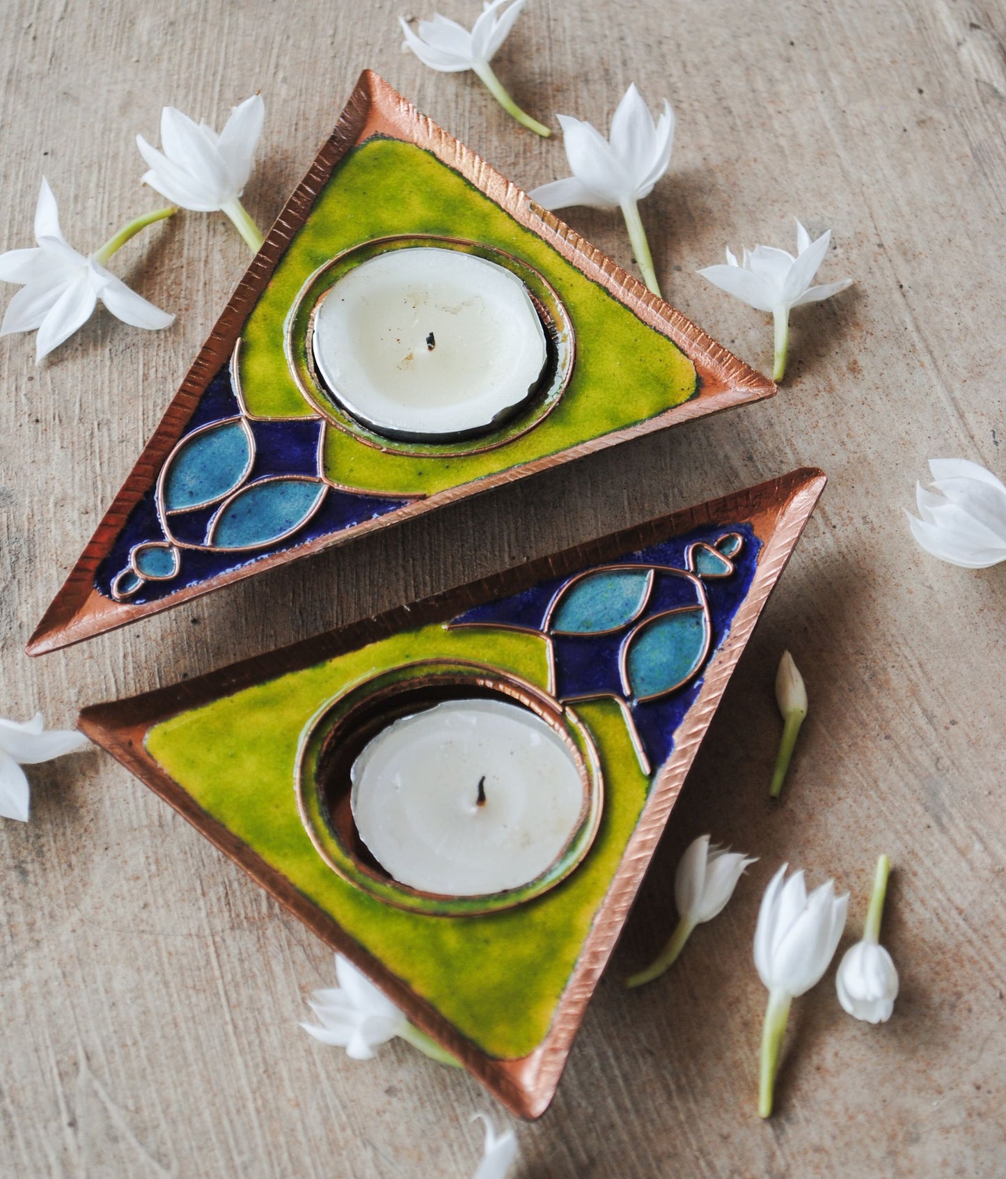 EkiBeki Handcrafted Tealight holder Rangoli Green (Set of 2)