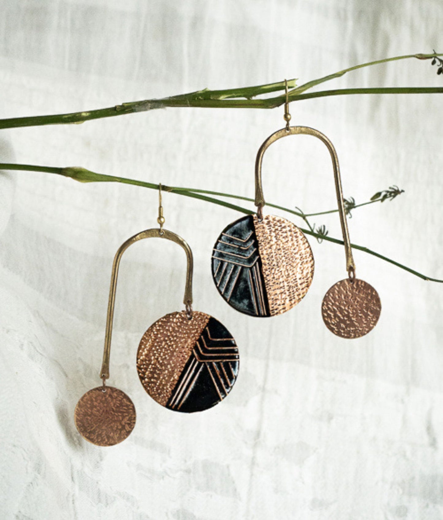 Ekibeki Mobile Suntop Copper Enamel Earrings (1 Pair)