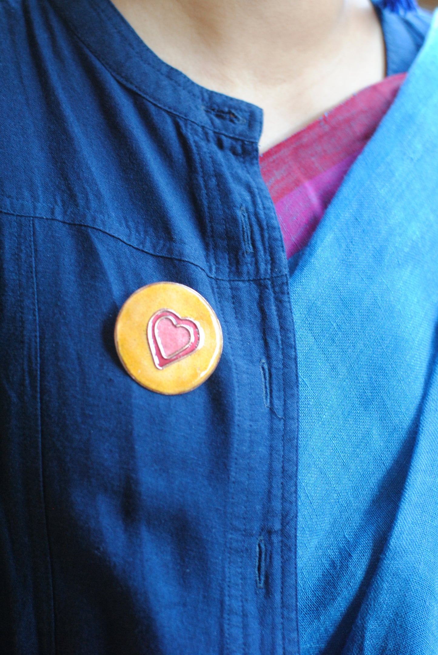 Copper enamel trinkets, funky lapel pin handcrafted in Maharashtra, India. Dil heart theme