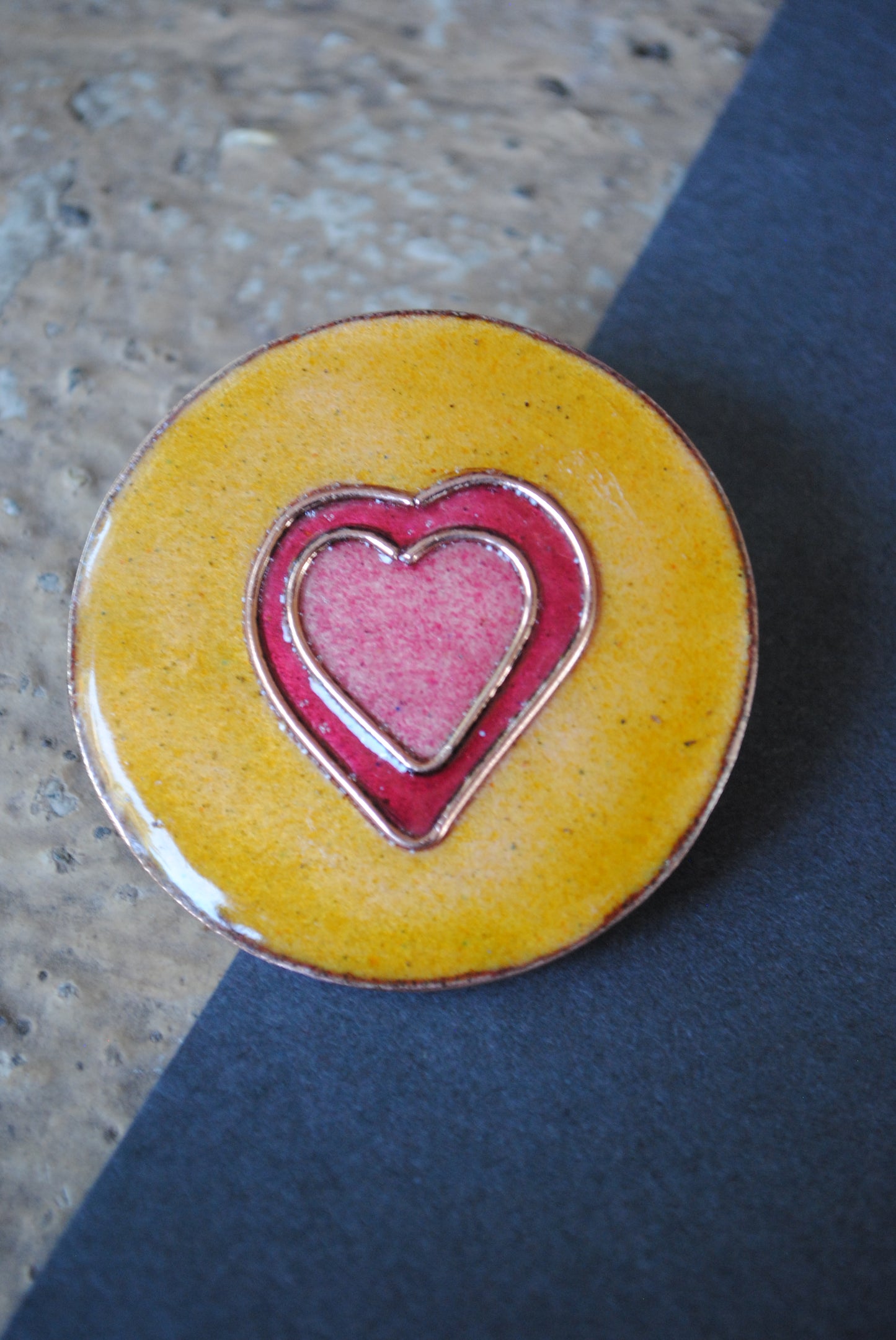 Copper enamel trinkets, funky lapel pin handcrafted in Maharashtra, India. Dil heart theme