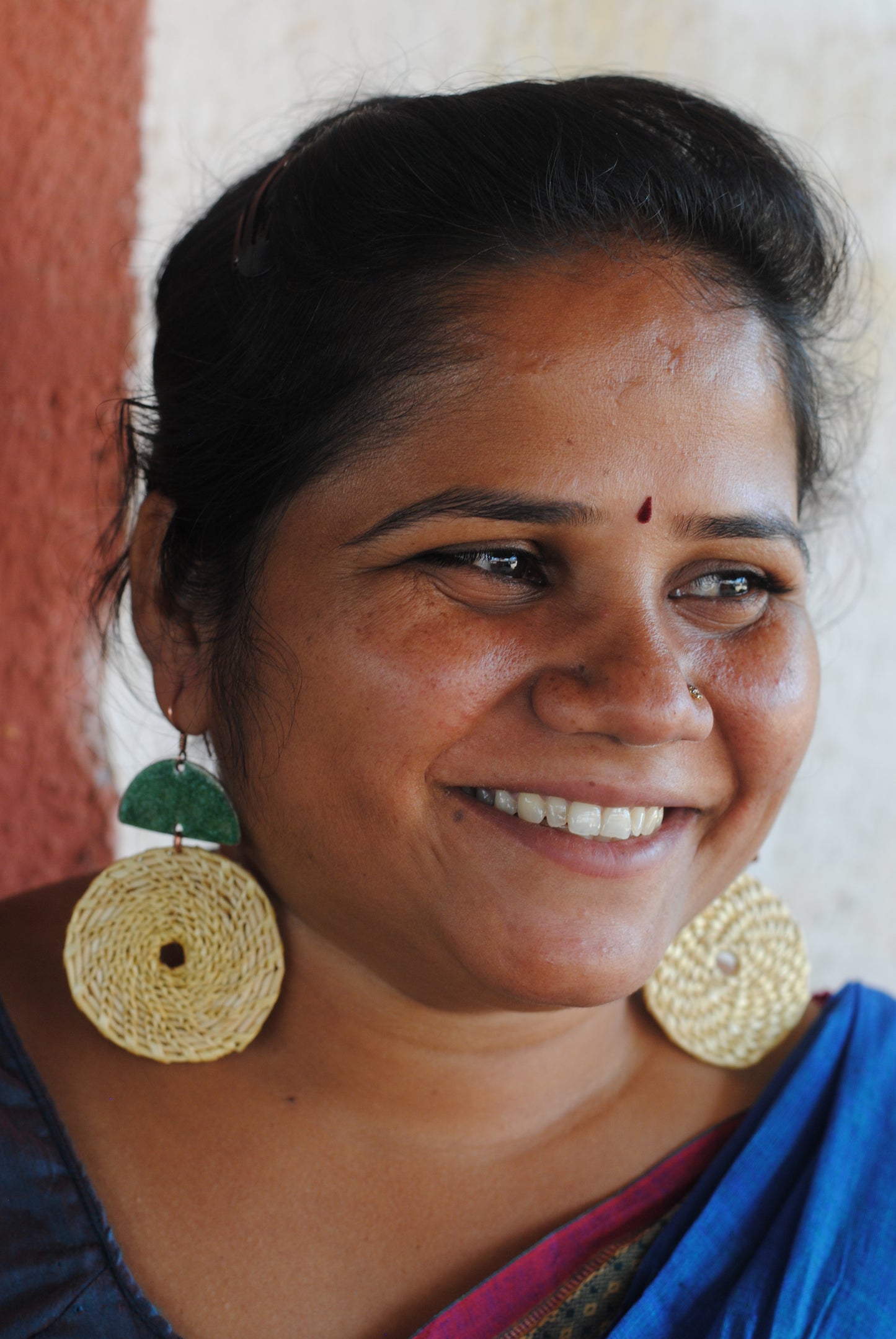 Truna natural fibre golden grass and copper enamel handcrafted jewelry from Odisha, Chandrabindu earrings in green
