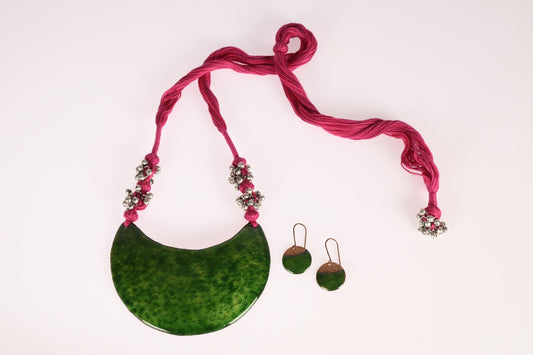 Harini Trupta-Chandra handcrafted pendant
