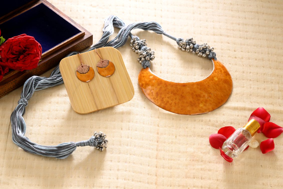Suvarna Nav-Chandra handcrafted jewelry set
