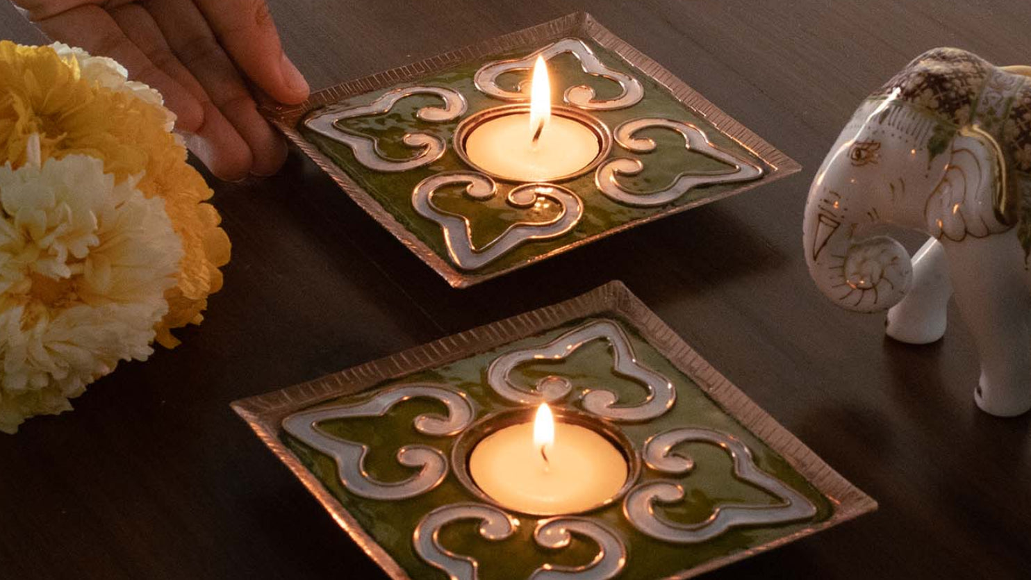 EkiBeki Handcrafted Tealight holder Rangoli Parrot Green Square (Set of 2)