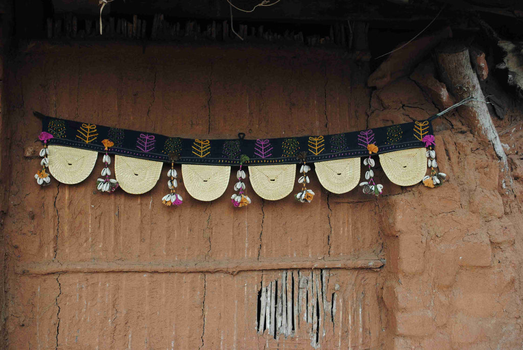 Ekibeki Banjara Golden Grass Toran (Blue)
