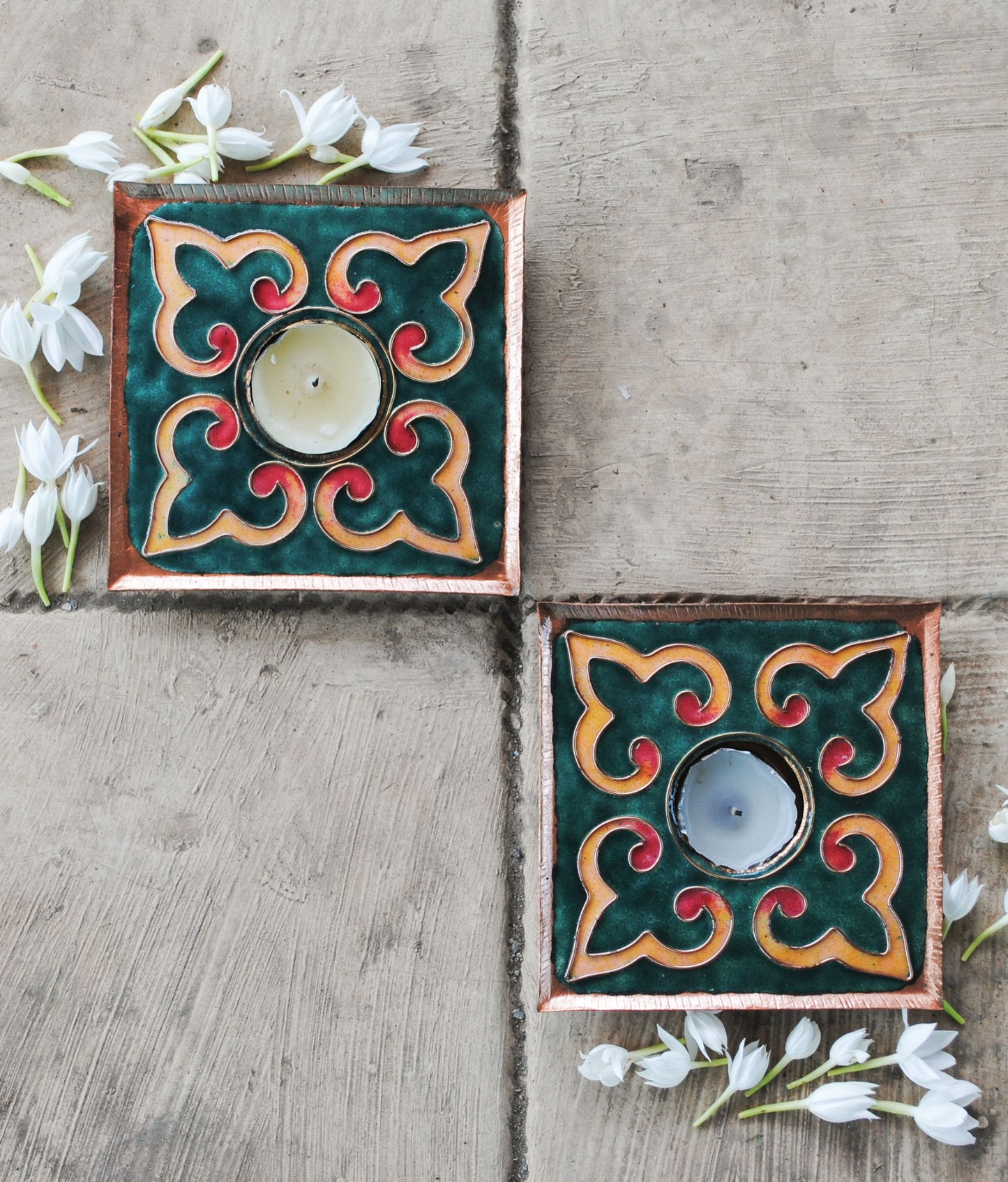 Ekibeki-green-Rangoli-copper-enamel-handcrafted-square-Tealight-Holder-Set-2_2
