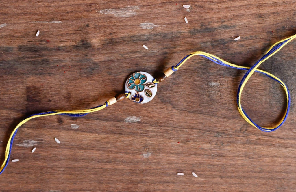 Rakhis- Minimal series